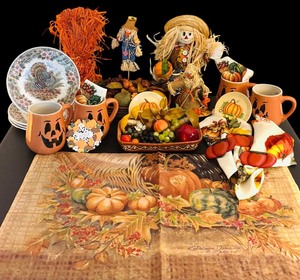 lot 192 image: Ready for Fall Decor  Napkins, Baskets, Faux Fruit, Signs and More