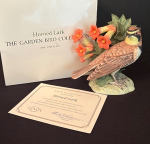 lot 140 image: Lenox Garden Bird Collection Horned Lark Figurine