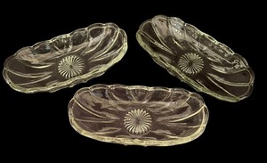 lot 165 image: Three Anchor Hocking Relish Dishes  Banana Split Dishes