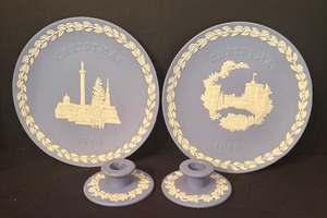 lot 201 image: Wedgwood Jasperware Christmas 1969 and 1970 Plates with Candle Holders