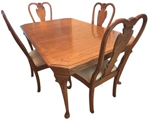 lot 10 image: Elegant Vintage Dining Room Table with Four Chairs from Dayton Hudson