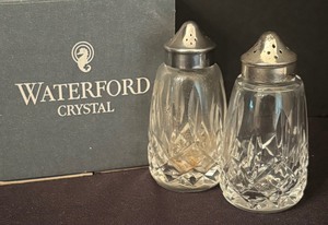 lot 204 image: Elegant Waterford Crystal Lismore Salt and Pepper Shakers