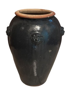 lot 230 image: Planter Pot