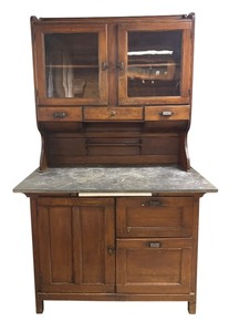 lot 7 image: Antique Hoosier Cabinet