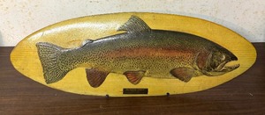 lot 332 image: Vintage Rainbow Trout Plaque by Weber Lifelike Fly Company