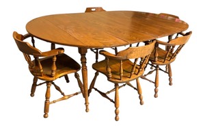 lot 17 image: Six-Piece Dining Set with Drop Leaf Table and Captain Chairs