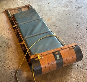 lot 378 image: Vintage Northland Toboggan