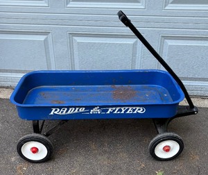 lot 388 image: Vintage Radio Flyer Wagon