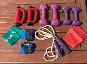 lot 392 image: Hand Weights, Resistance Bands, Jump Rope and More