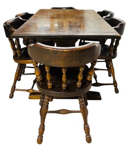 lot 12 image: Solid Wood Vintage Dining Table with 6 Matching Chairs