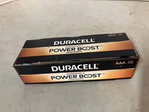 lot 16 image: Duracell AAA Batteries