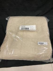 lot 5 image: Damaged French Linen Box Stitch Quilt