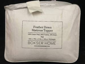 lot 9 image: Feather Down Mattress Topper - Full Size with Cotton Shell