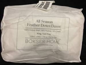lot 16 image: All Season Feather Down Duvet KingCal King Size
