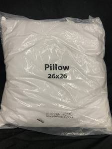 lot 17 image: Euro 26x26 Down Alternative Pillow Insert