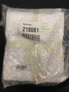 lot 47 image: Full Size 100% French Linen Bed Skirt in White