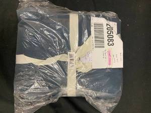 lot 49 image: Incomplete 100% French Linen Sheet Set - King Size