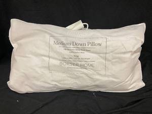 lot 60 image: King Medium Down Pillow with 100% Cotton Shell