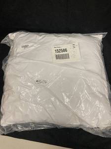 lot 81 image: 26 x 26 Euro Down Alternative Throw Pillow Insert