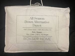 lot 155 image: Bokser Home FullQueen All Season Down Alternative Duvet