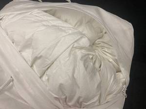 lot 201 image: Extra Warm Down Duvet for KingCal King Beds