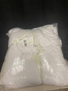 lot 223 image: King Size Comforter & Sham Set with French Linen Front