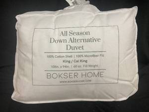 lot 256 image: KingCal King All Season Down Alternative Duvet