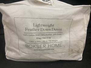 lot 264 image: King Size Lightweight Feather Down Duvet