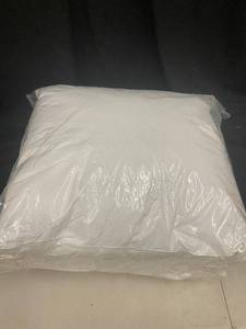 lot 280 image: 2 Pack Down Alternative Throw Pillow Inserts 24 x 24 Square - White