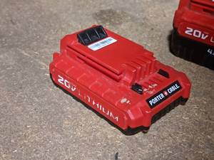 lot 61 image: Porter-Cable 20V Max 30Wh 1.5Ah Li-Ion Cordless Tool Battery PCC680L (BlackRed)