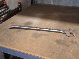 lot 72 image: Stanley 30 Multi-Tool Pry Bar  Hammer  Chisel  Wrench
