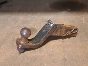 lot 77 image: Hitch Mount with 2 Ball