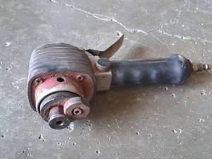 lot 86 image: Campbell-Hausfeld Air GrinderCut-Off Tool