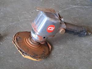 lot 87 image: Campbell-Hausfeld Air Dual Action Sander
