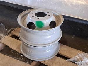 lot 15 image: Lot of (2) 8-Lug Semi Rims