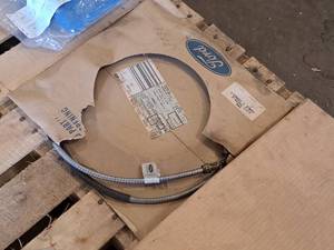 lot 100 image: Ford Cable & Conduit F2TZ-2A635-E (New)