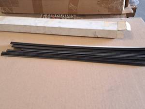 lot 106 image: Lot of (1 Box) Northland Windshield Wiper Replacement Rubber Blades (blades only) 7-count ( 7 total items )