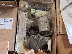 lot 124 image: Lot of  Clemco Aerolyte Aluminum Quick Coupling with Parts and Accessories (New)
