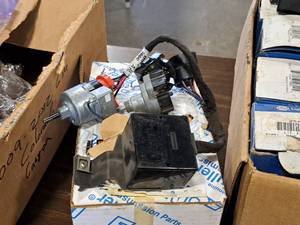 lot 150 image: 1980 Ford Wiper Delay Assembly