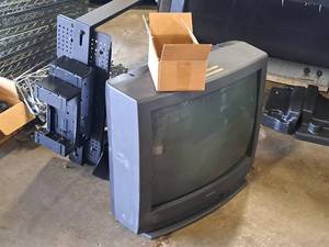 lot 300 image: 28 TV with Wall Mount and Remote Control