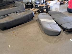 lot 195 image: Lot of (2 Sets) Ford Taurus Seats
