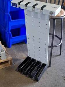 lot 32A image: Esmet Inc Tufloc Locking Gun Rack with Key