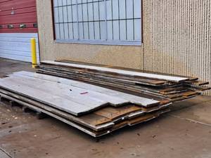 lot 956 image: Lot of (1 Pallet) Wood Boards 12 to 16 Length, 11-12 and 12 Widths, 1-12 and 2 Thick