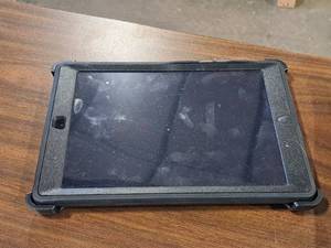 lot 27C image: Apple iPad Tablet with Otterbox Case A1474