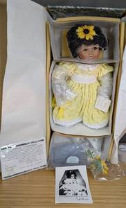 lot 9 image: New Tessy Porcelain Doll Designers Guild Collection by Cindy Rolfe 5592000 with Certificate of Authentication