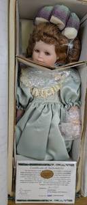 lot 13 image: New Twilight Porcelain Doll Designers Guild Collection by Jamie Englert 4652000 with Certificate of Authentication