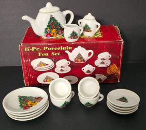 lot 144 image: 17 Piece Porcelain Miniature Tea Set