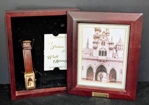 lot 82 image: Walt Disney Limited Edition Wristwatch