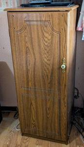 lot 121 image: Vintage Storage Cabinet