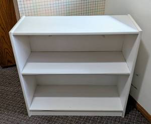 lot 130 image: Small White Bookshelf